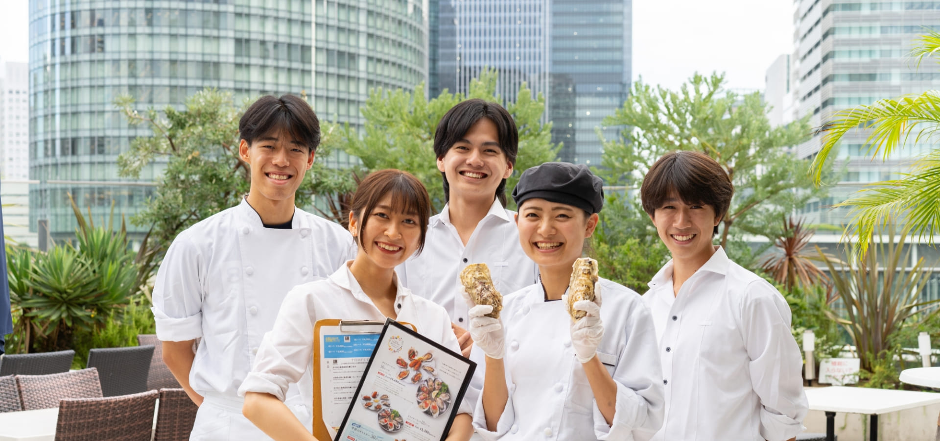 【店長候補】オイスターレストラン　横浜ベイクォーター店