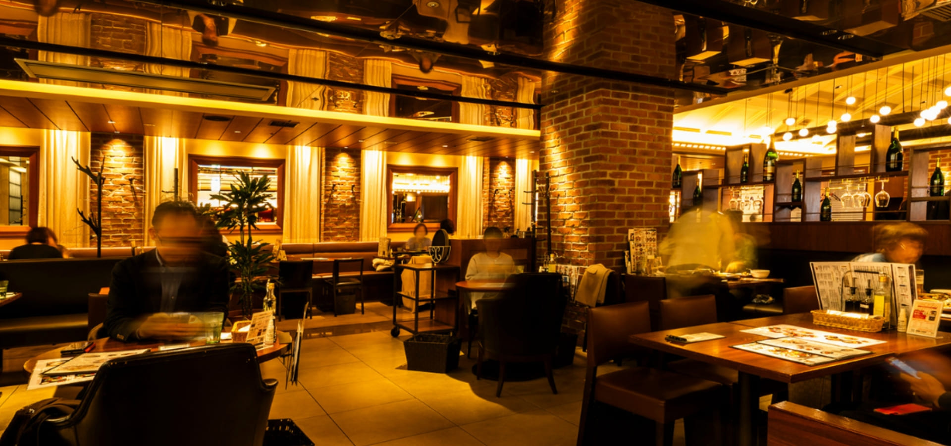 カーブ・ド・オイスター 東京駅八重洲地下街