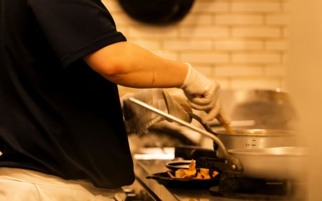 エイス シー オイスターバー　ミント神戸店