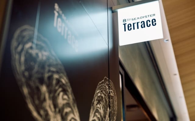 エイス シー オイスターテラス　TOKYO TORCH店