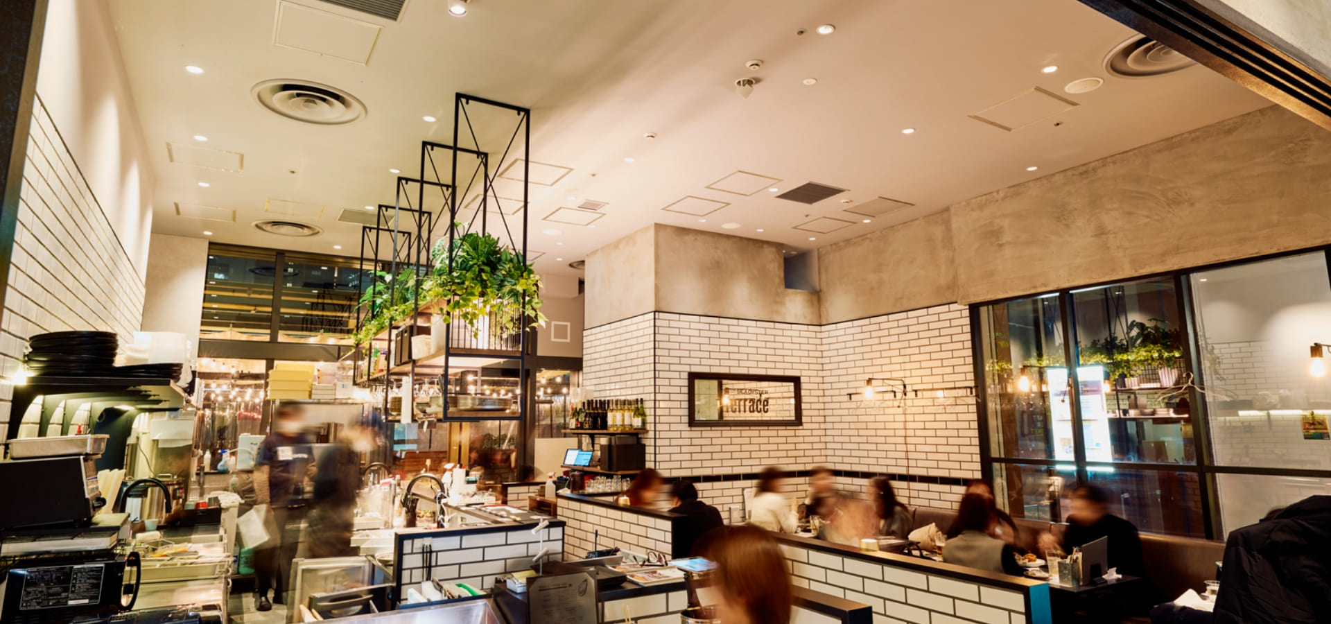 エイス シー オイスターテラス　TOKYO TORCH店