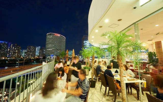 キンカウーカ グリル&オイスターバー　横浜ベイクォーター店