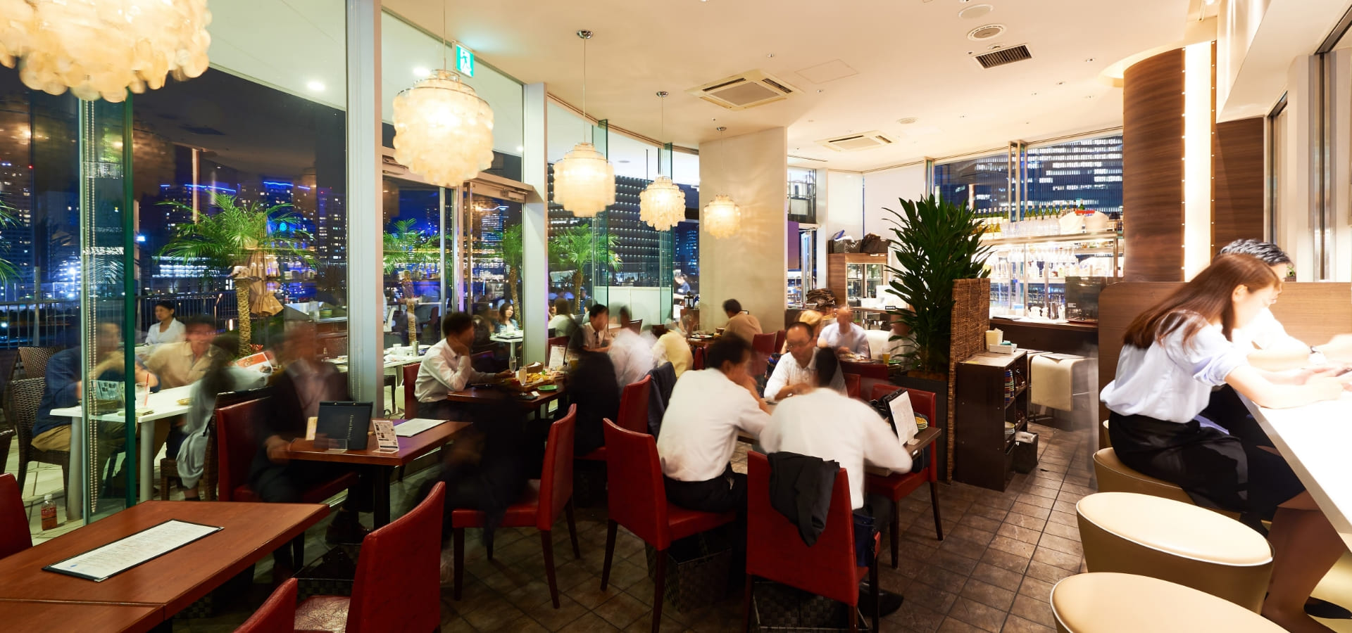 キンカウーカ グリル&オイスターバー　横浜ベイクォーター店