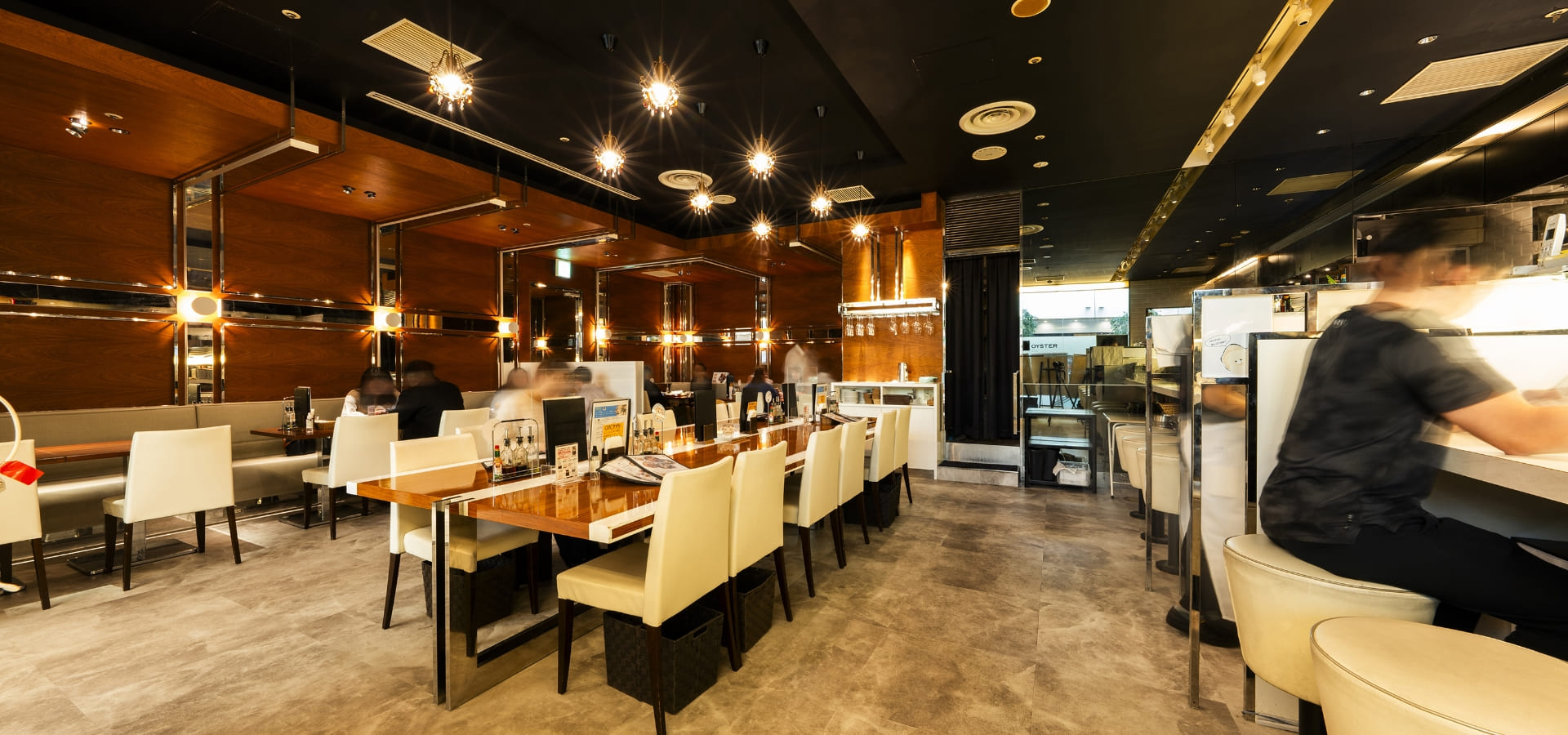 【料理長候補】オイスターバー＆レストラン　水戸京成店