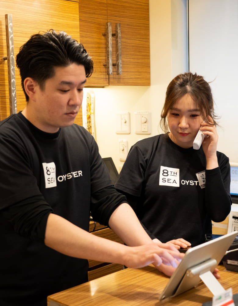 【店長候補】オイスターバー＆レストラン　横浜モアーズ