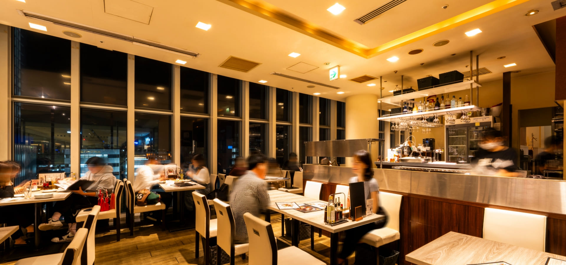 オイスタールーム　名古屋ラシック店