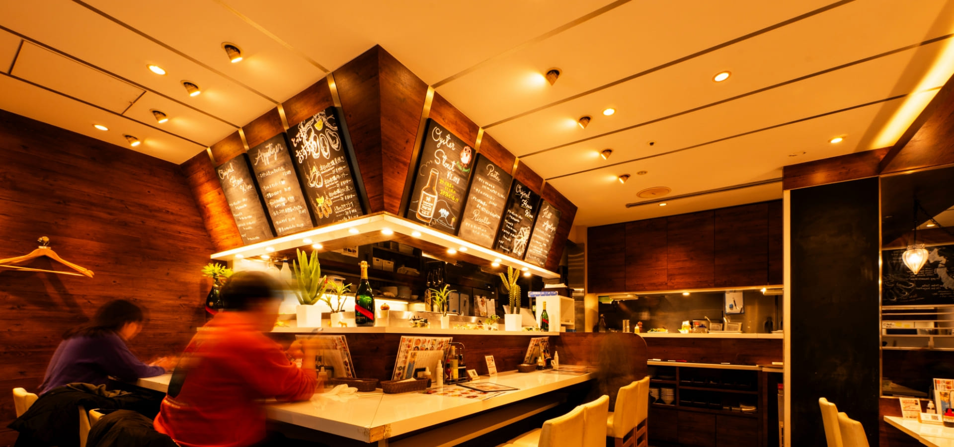 オイスターテーブル 上野さくらテラス店