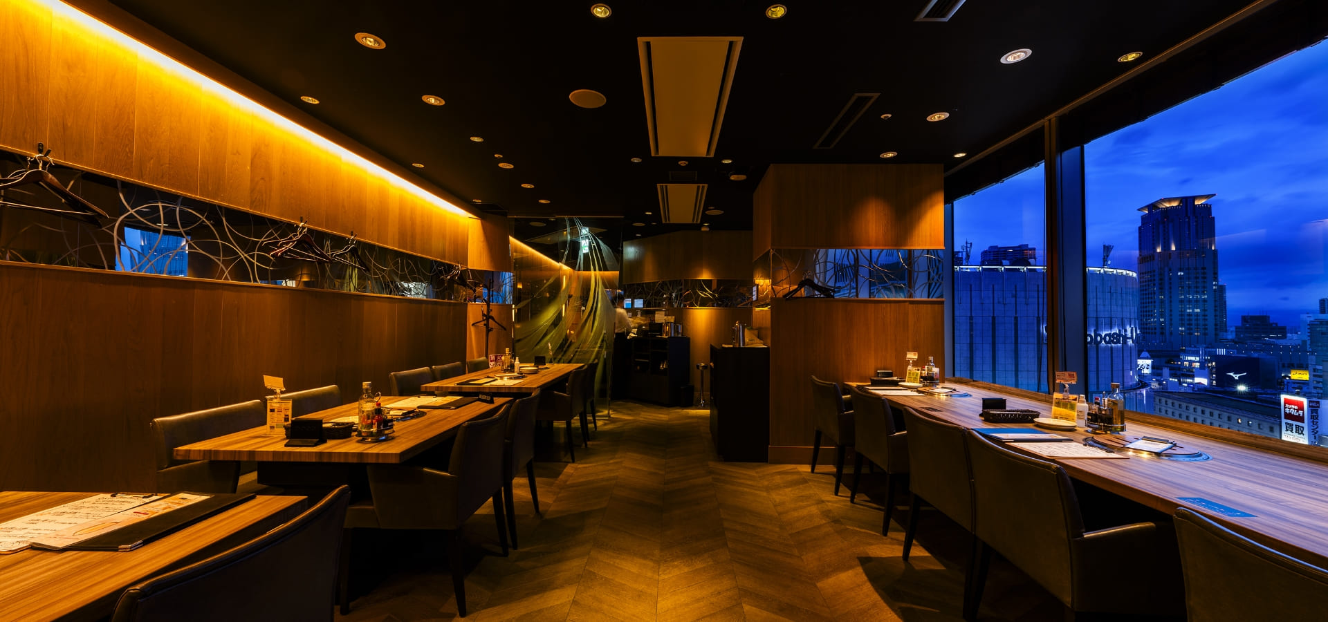 【料理長候補】オイスターレストラン　ルクア大阪