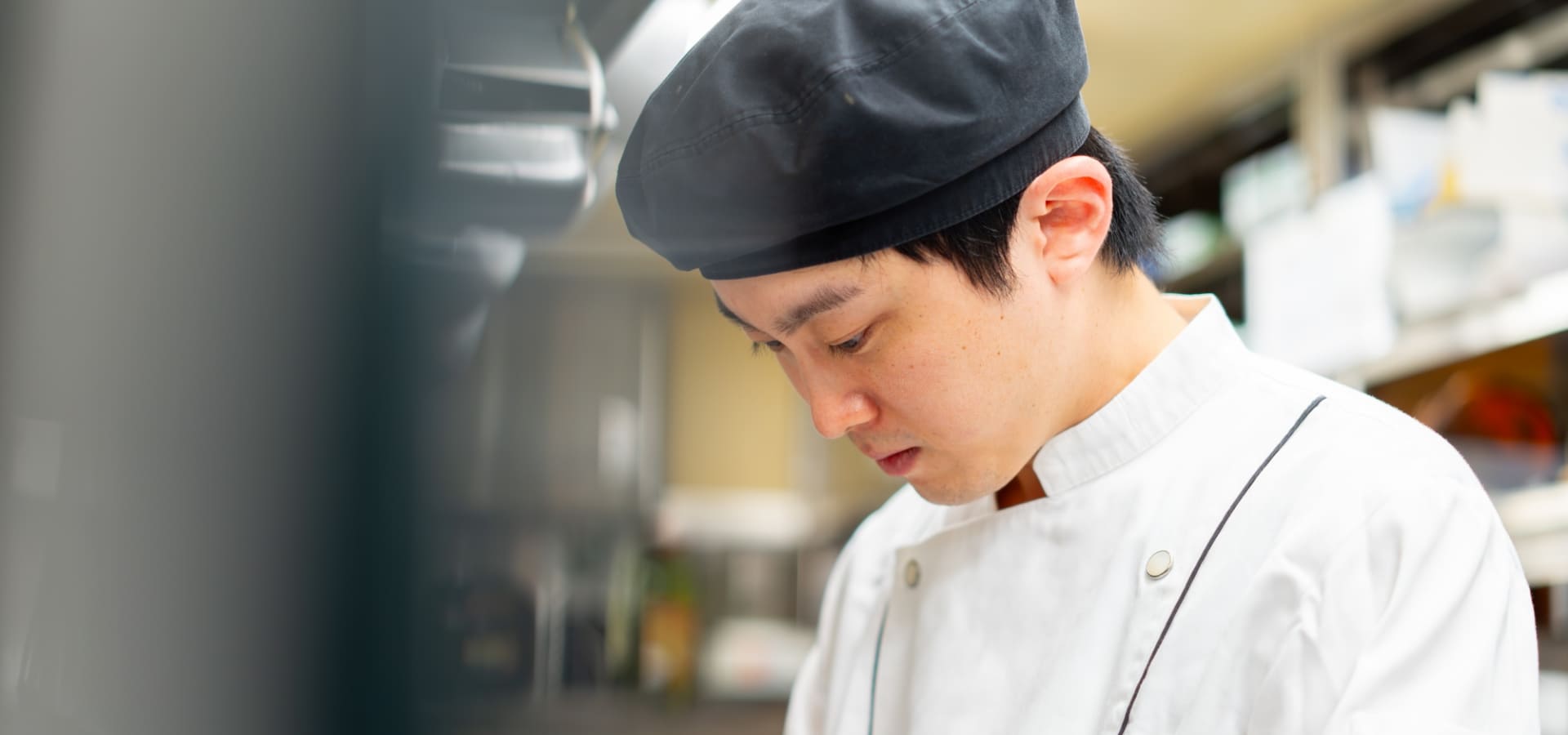 【料理長候補】オイスターレストラン　ルクア大阪