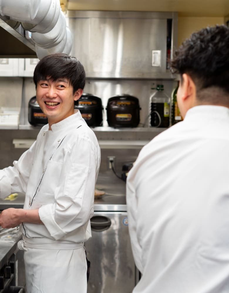 【店長候補】オイスターバー＆レストラン　ルクア大阪