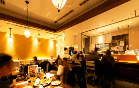 【店長候補】オイスターバー＆レストラン　ヨドバシ池袋ビル店