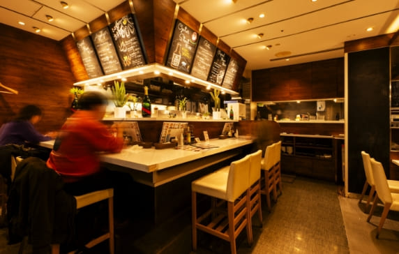 【料理長候補】オイスターバー ＆レストラン　上野さくらテラス店