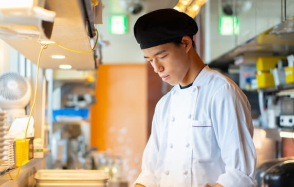 【料理長候補】オイスターバーミント　神戸店