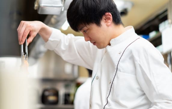 【料理長候補】オイスターバー ＆レストラン　横浜そごう店