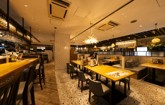 【料理長候補】オイスターレストラン天神ソラリアプラザ店