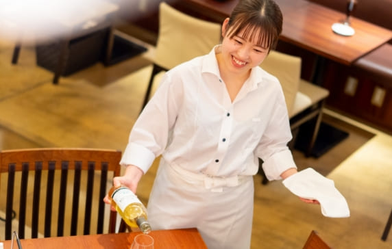 【店長候補】オイスターバー＆レストラン　阪急うめだ本店