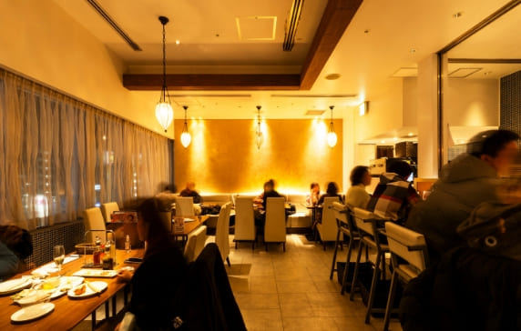 【料理長候補】オイスターバー ＆レストラン　ヨドバシ池袋ビル店