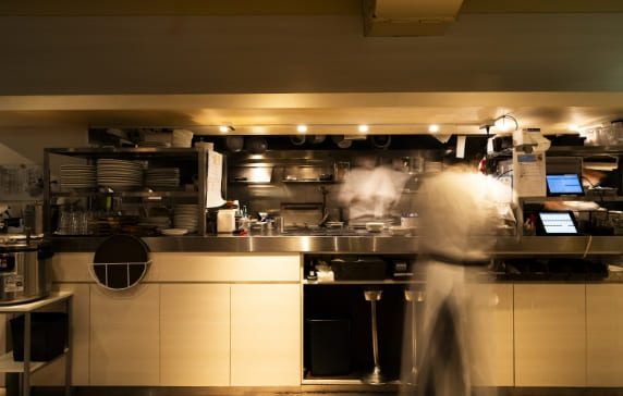 【料理長候補】オイスターバー＆レストラン　阪急グランドビル店