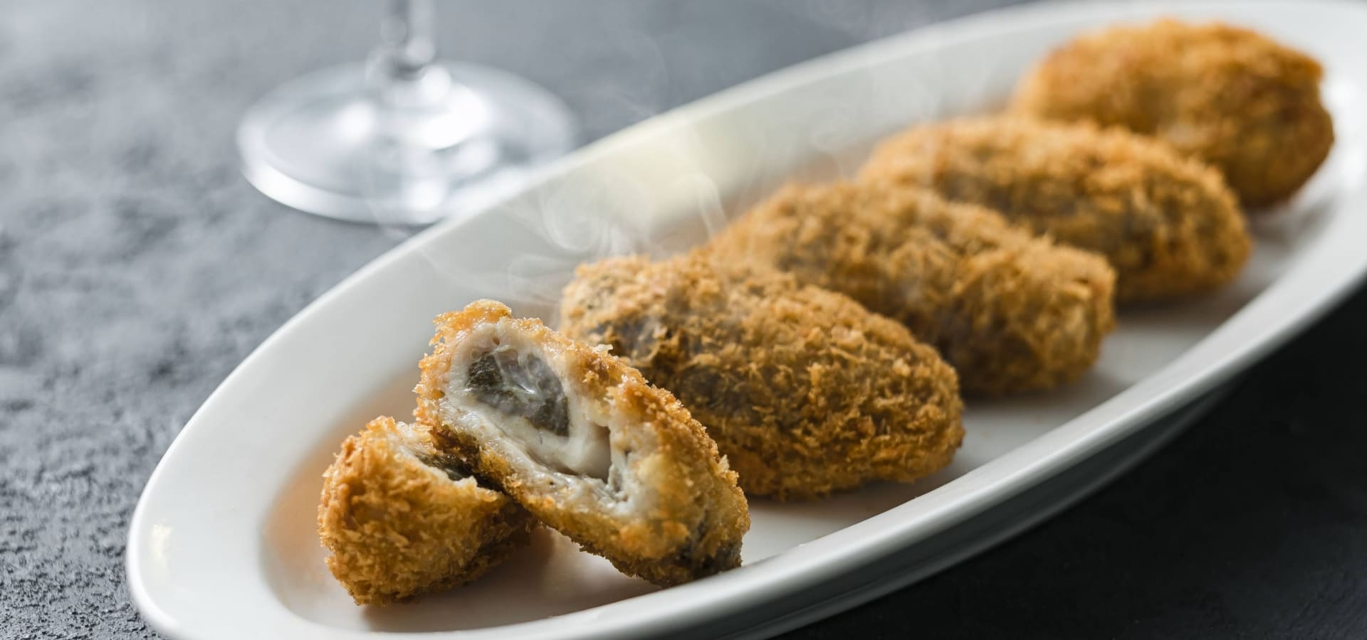 エイス シー オイスターバー　天神ソラリアプラザ店