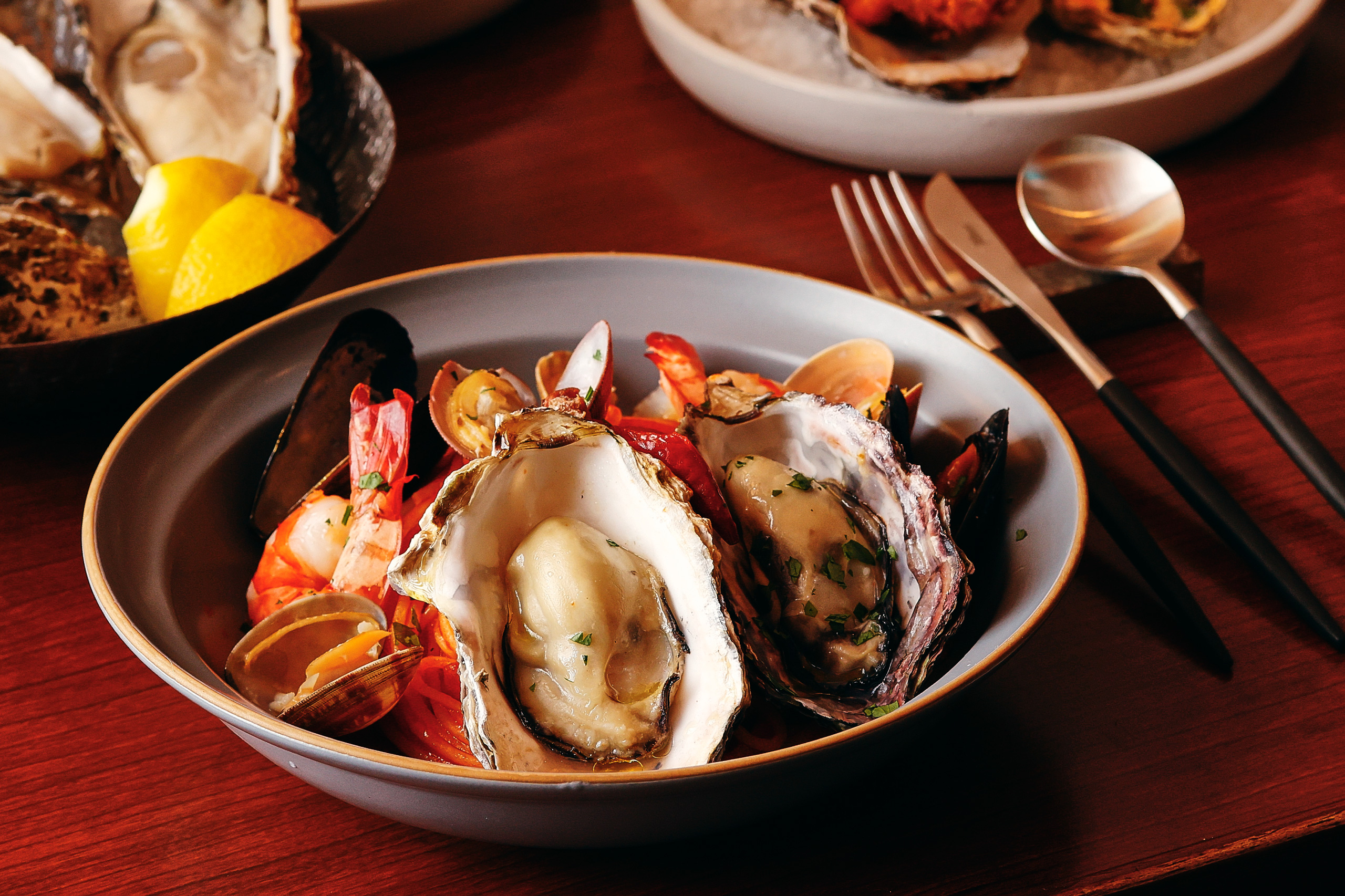 MARE & OYSTER　大井町トラックス店　3/28NewOpen！！